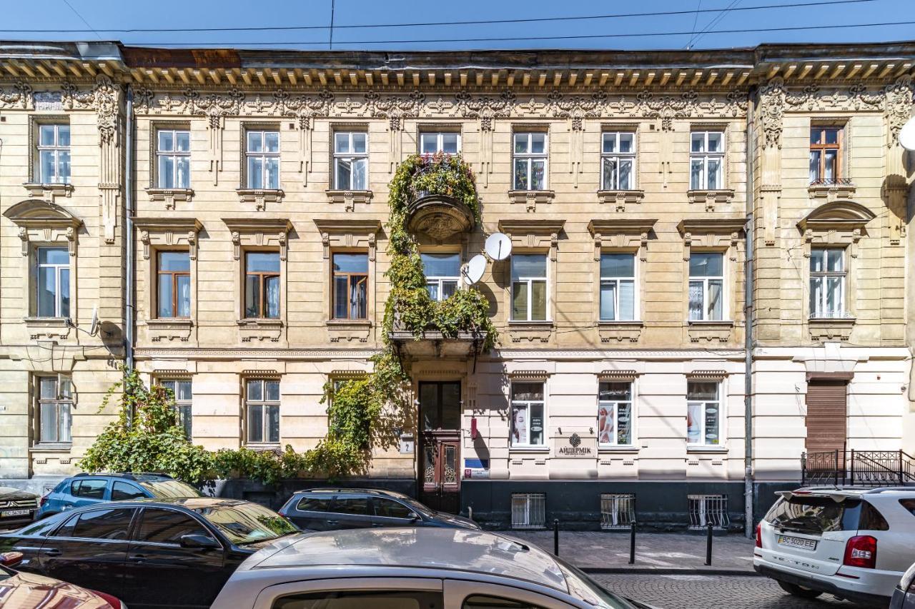 Inshiapartments On Popovycha Str 2 Lviv Exterior photo